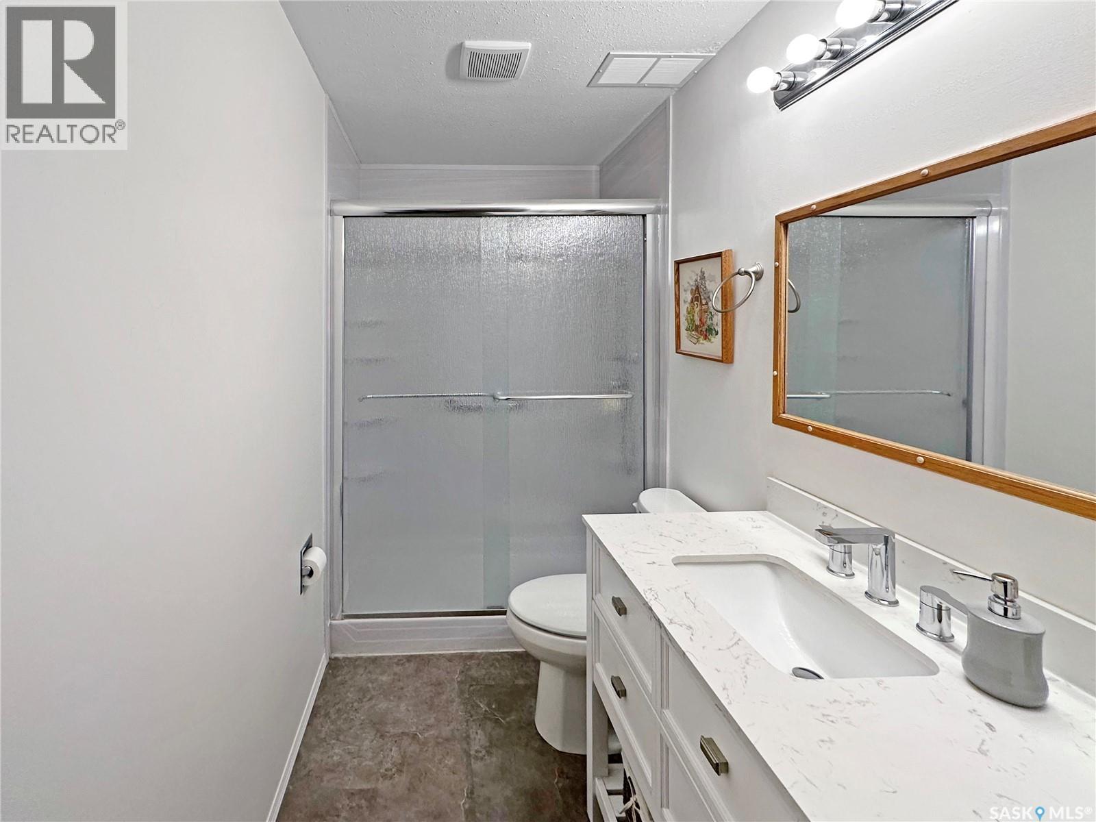 #A1 532 River STREET - 23