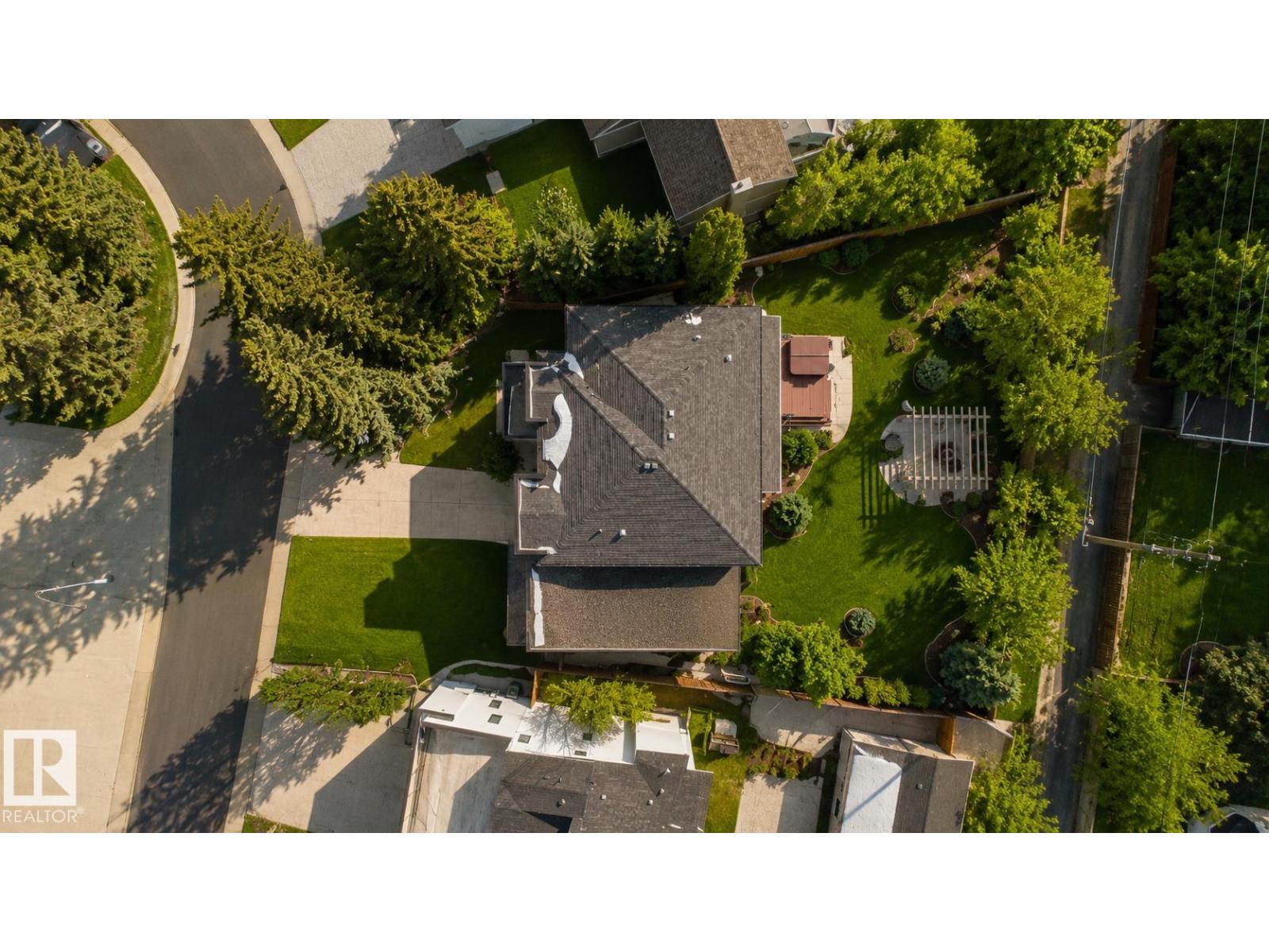 8408 118 ST NW - 44