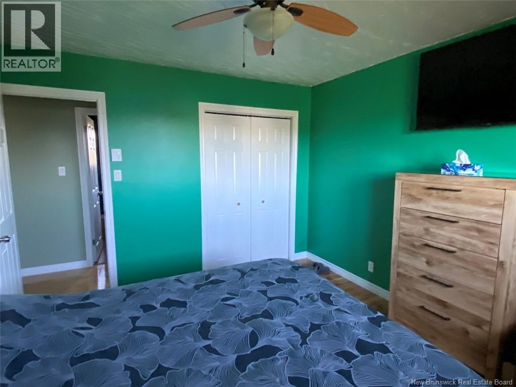 20 Sirois Road - 8