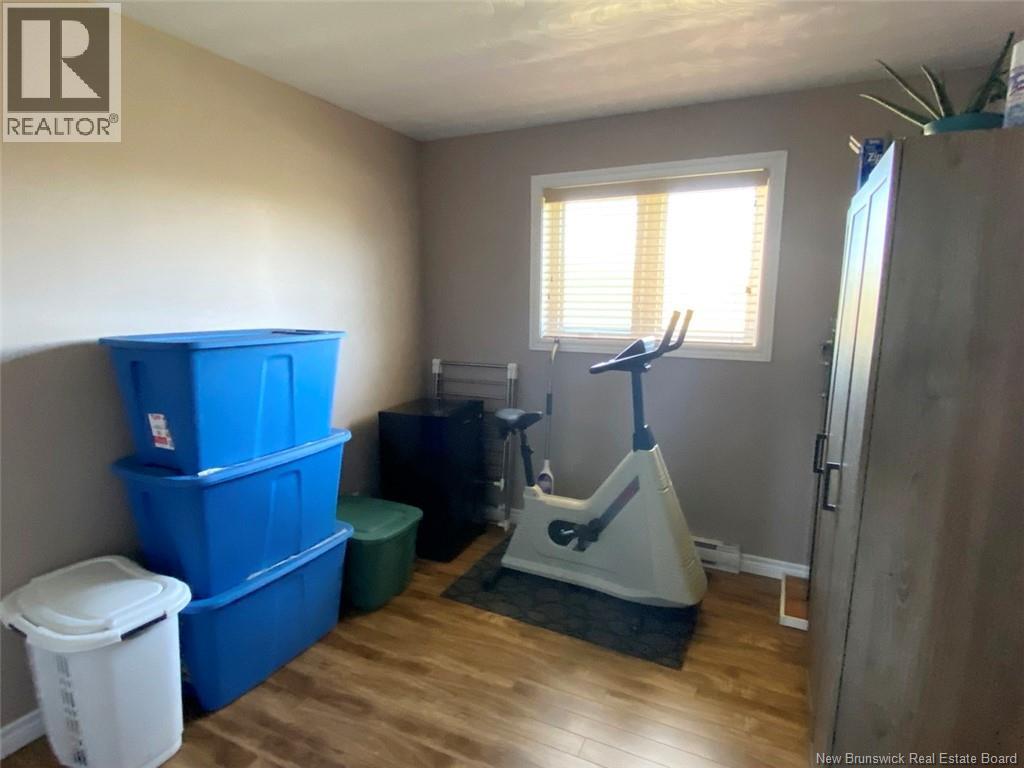 20 Sirois Road - 9