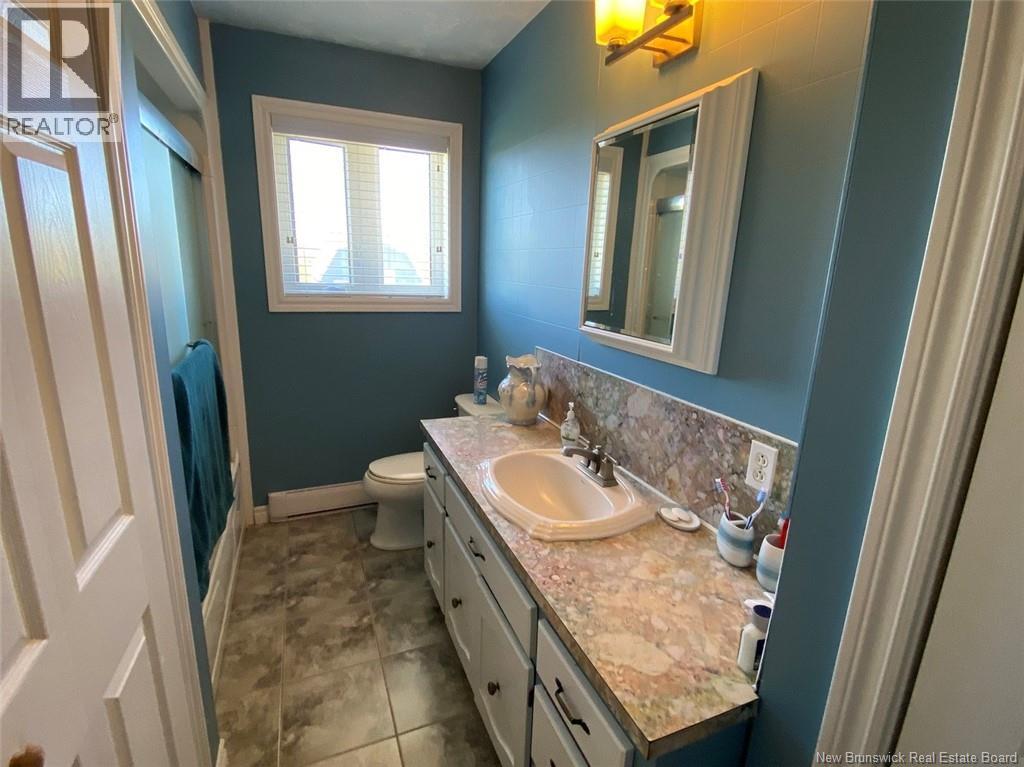 20 Sirois Road - 10