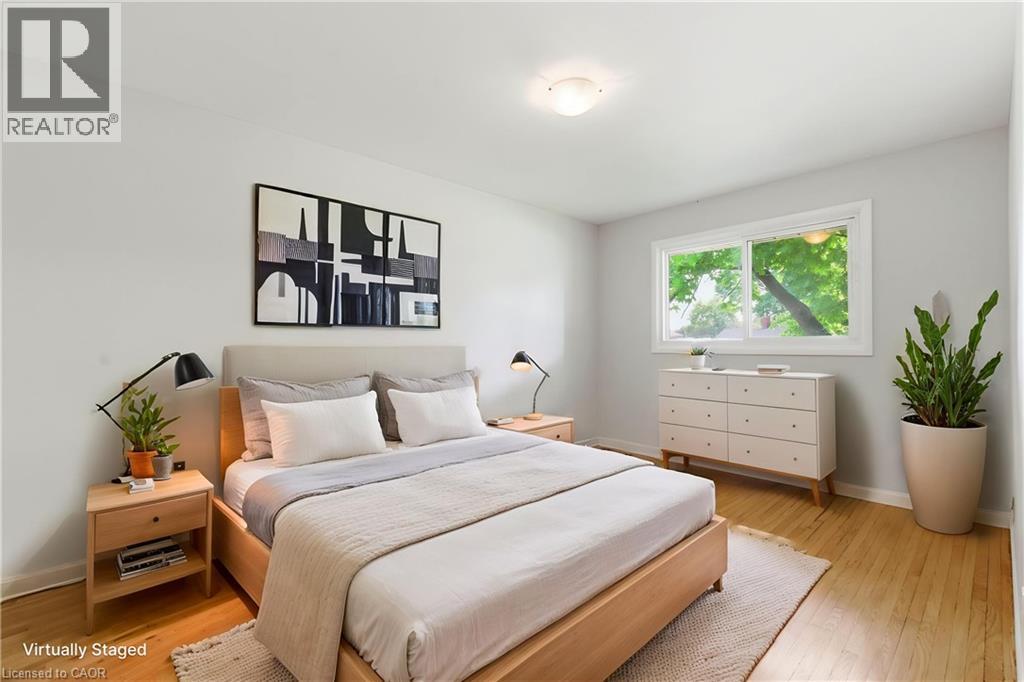 19 TAYLOR Avenue - 21
