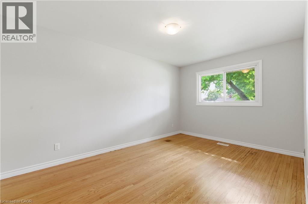 19 TAYLOR Avenue - 22