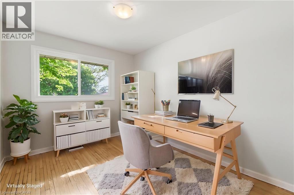 19 TAYLOR Avenue - 24