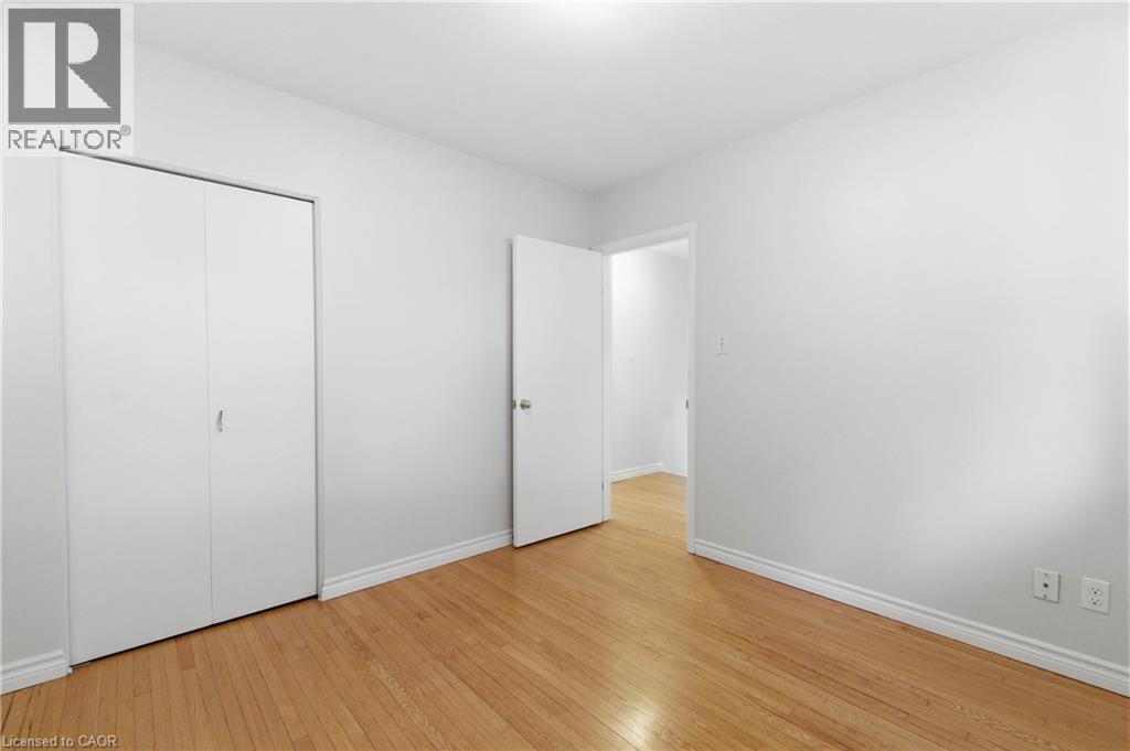 19 TAYLOR Avenue - 30