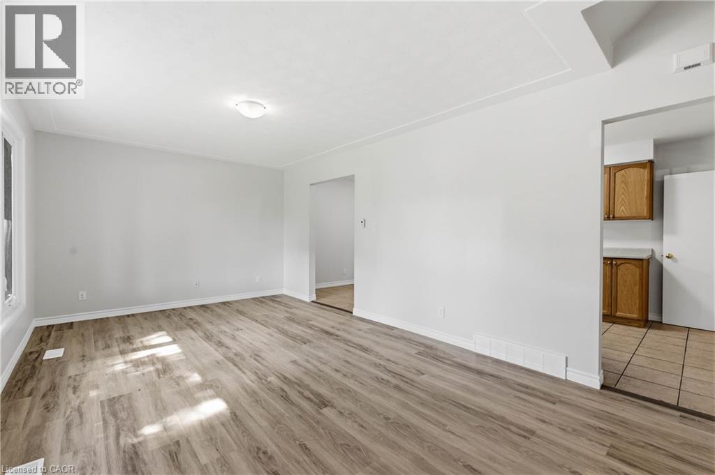 19 TAYLOR Avenue - 9