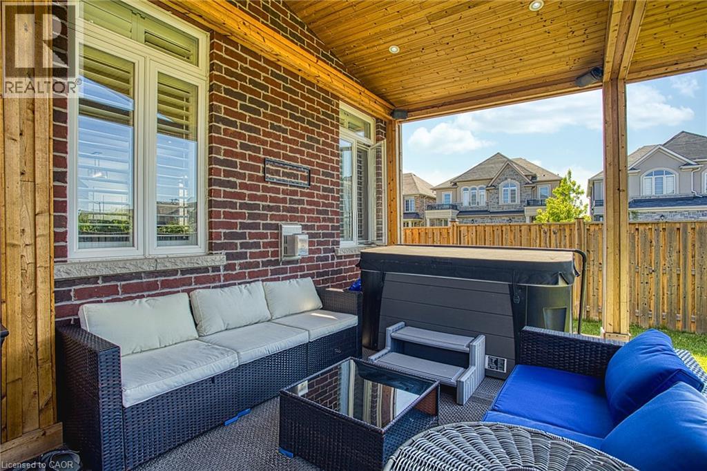 17 NARBONNE Crescent - 36