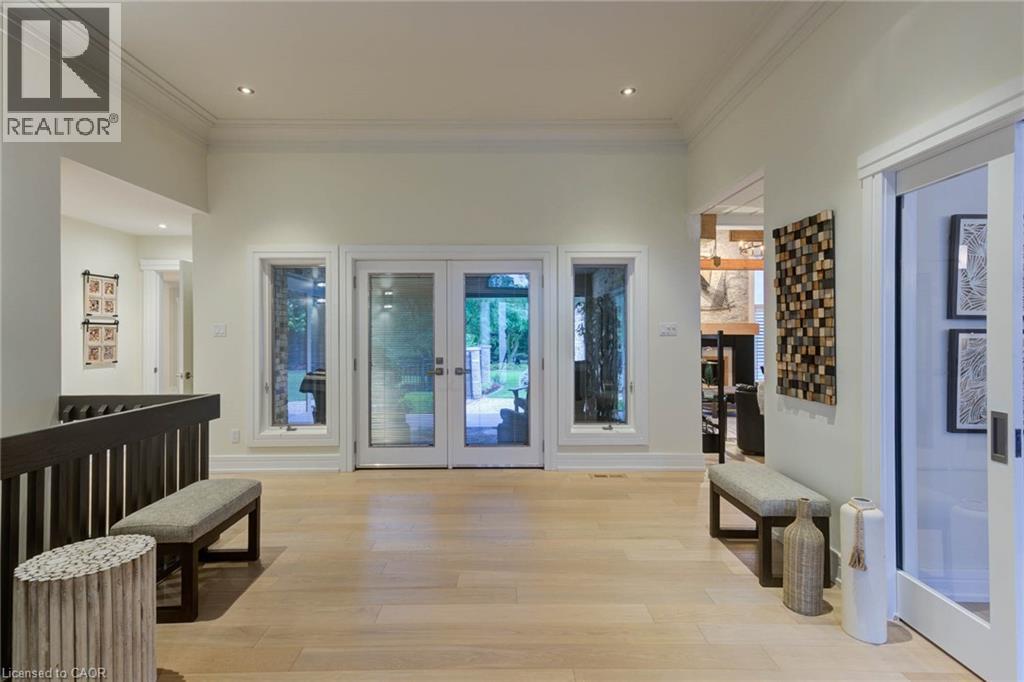 14 JAMES Court - 5