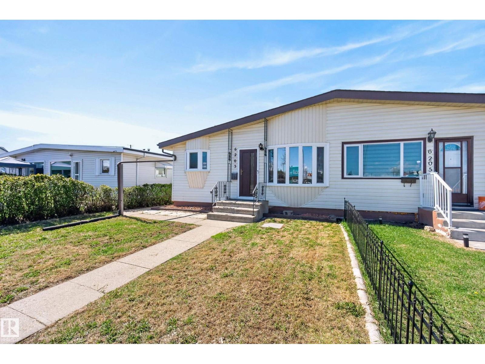 6203 90 AV NW - 4