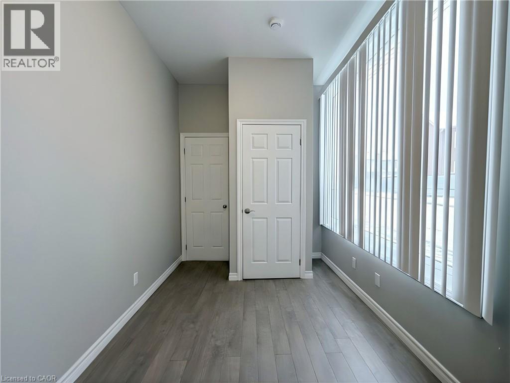105 CHEEVER Street - 11