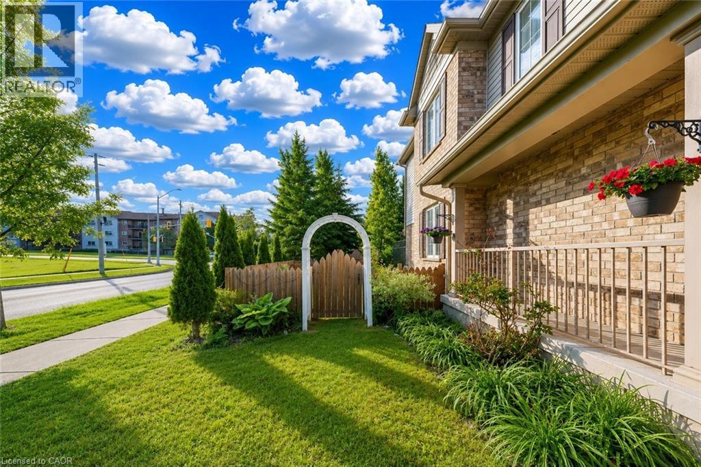 538 BEAUMONT Crescent - 42