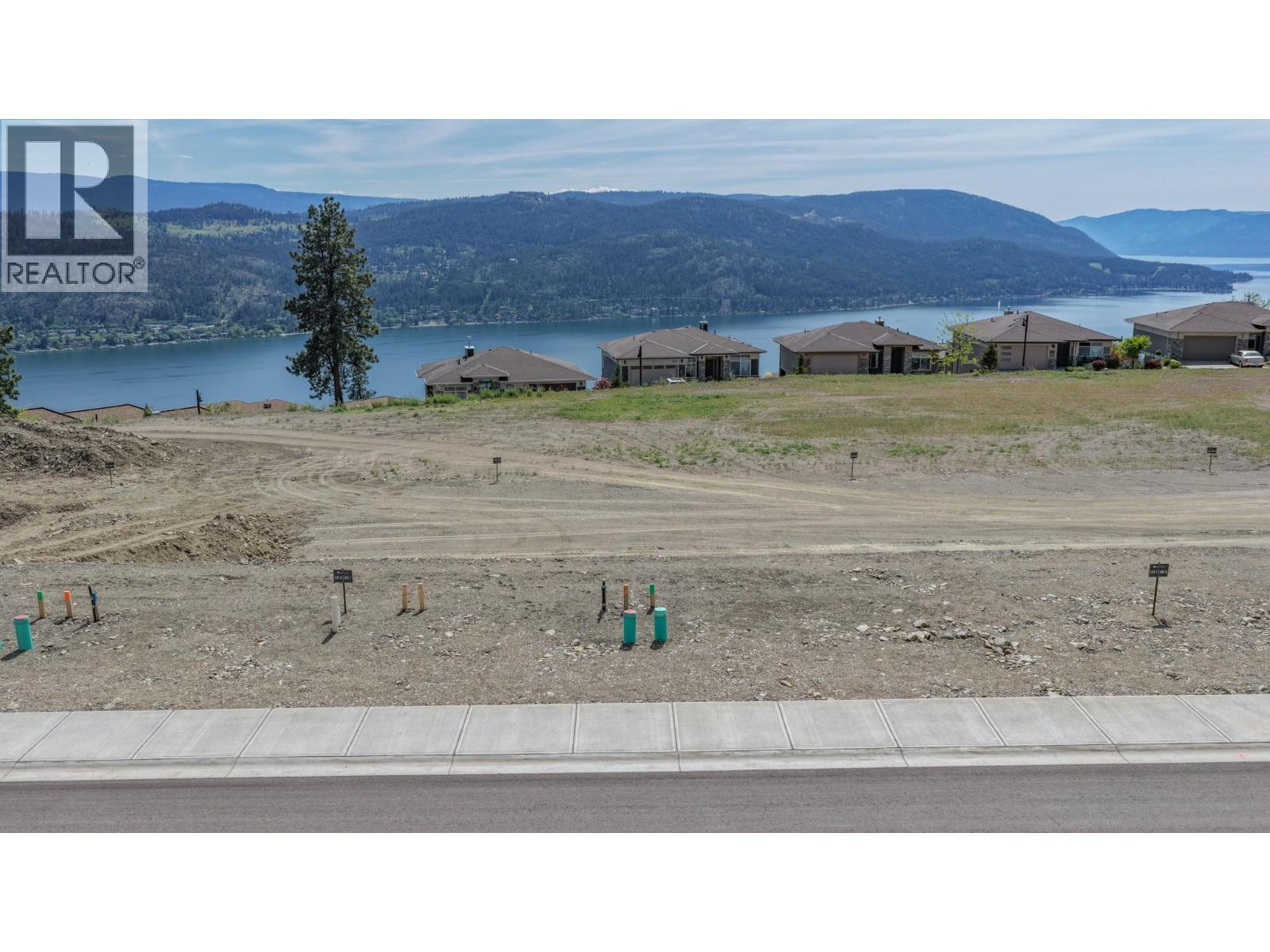 9224 Morning Glory Place, Vernon — photo 3