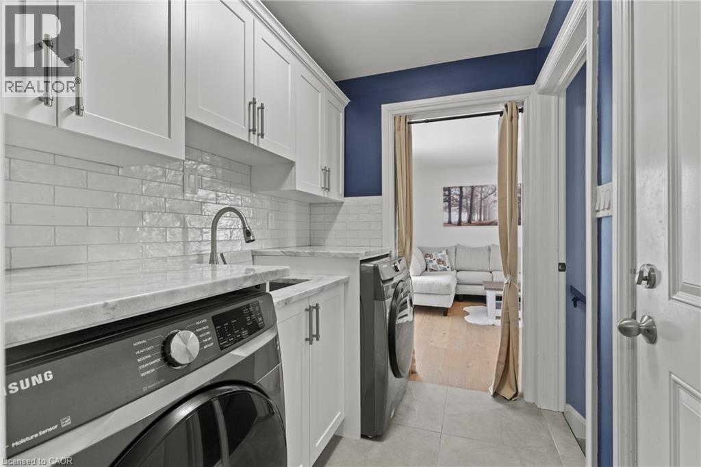 214 BINBROOK Road - 23