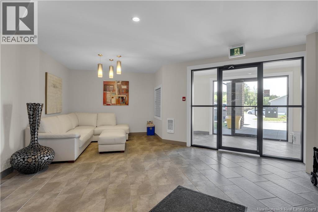 #22 130 Arlington Crescent - 3