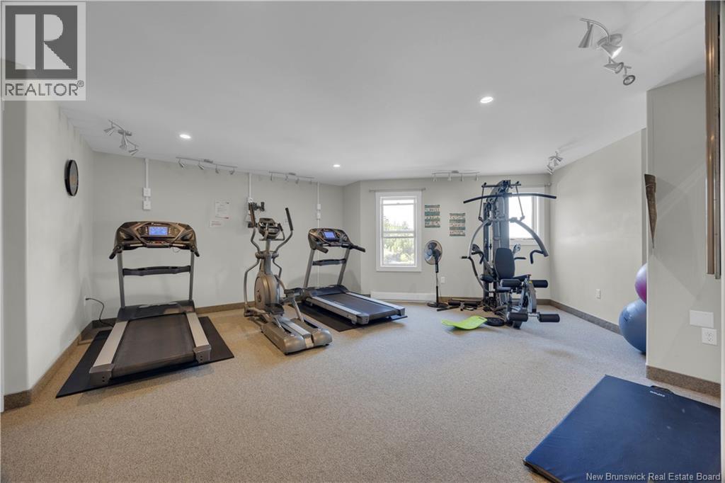 #22 130 Arlington Crescent - 4