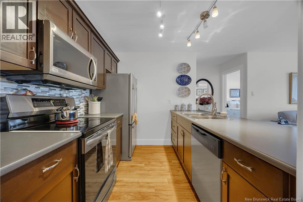 #22 130 Arlington Crescent - 7
