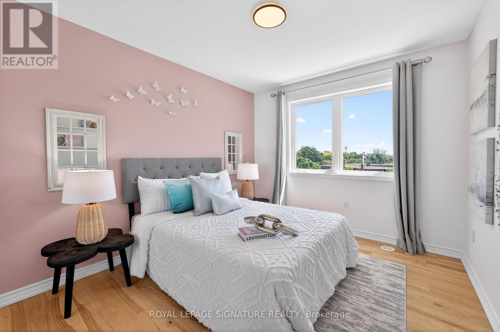 #56 28 CURLEW DRIVE - 11