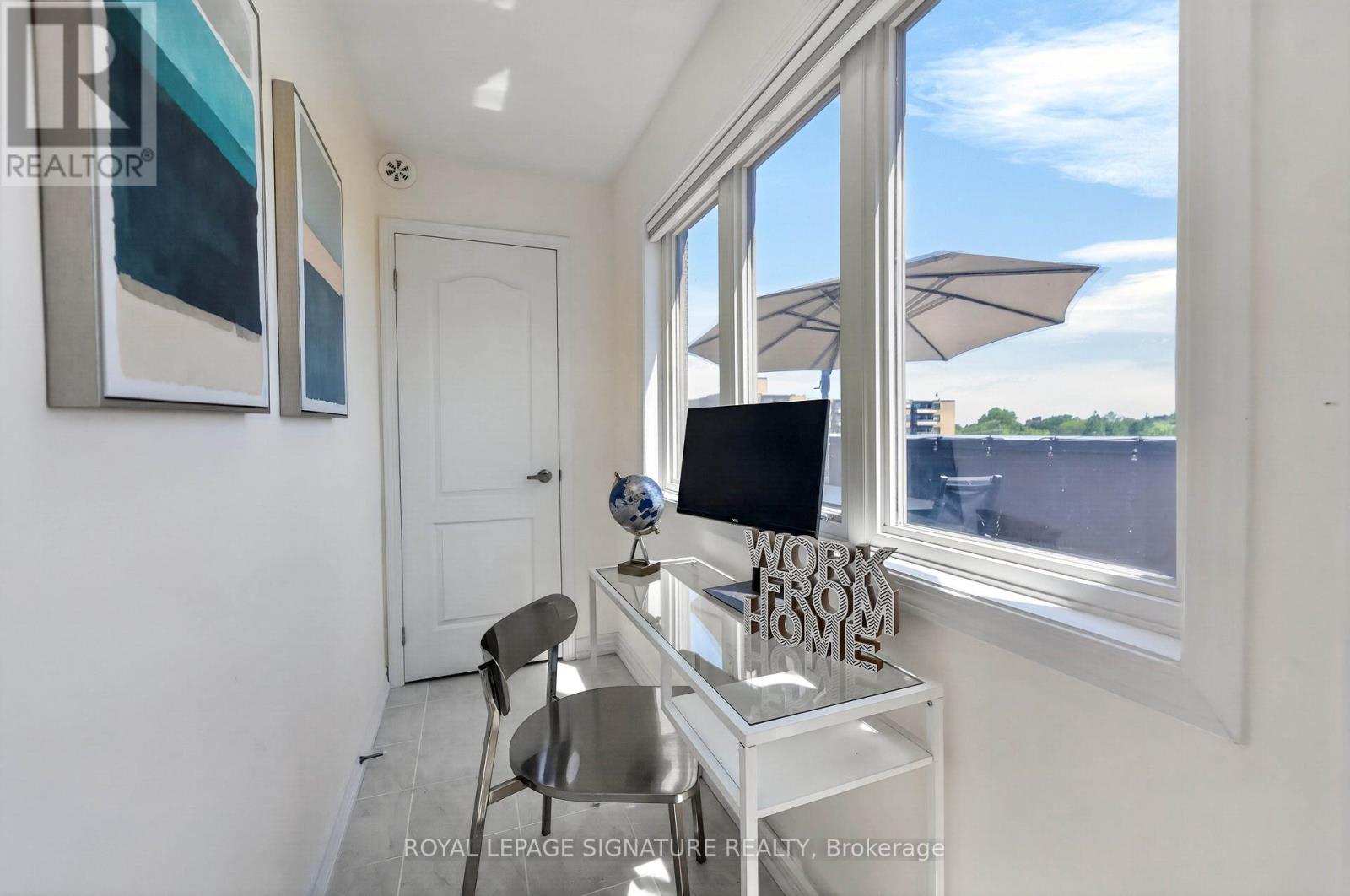 #56 28 CURLEW DRIVE - 14