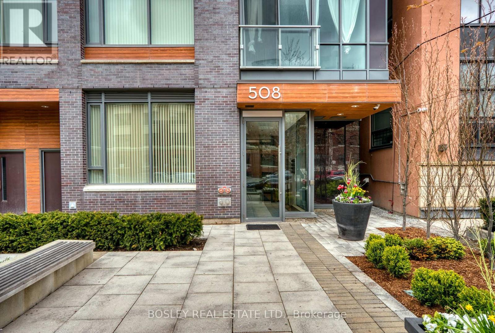 #401 508 WELLINGTON STREET - 17