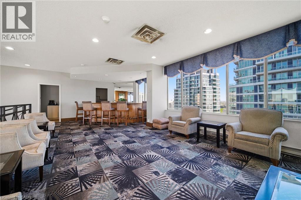 #611 55 ELM Drive W - 33