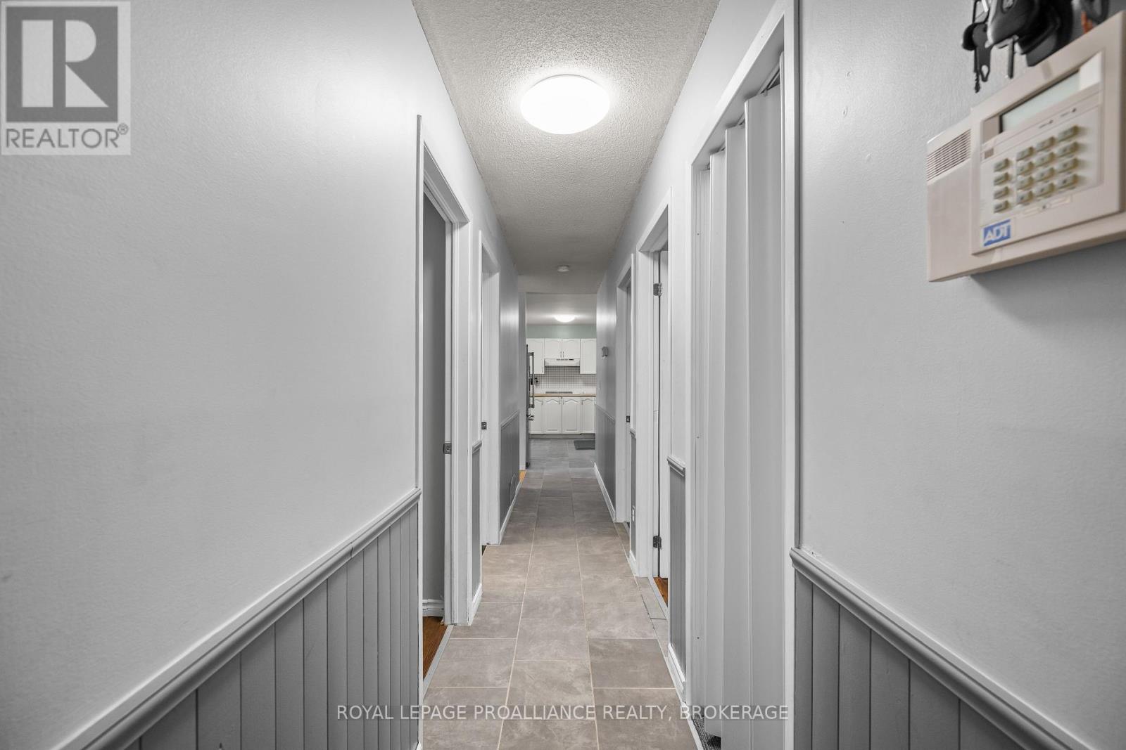 151 GREENLEES DRIVE - 22