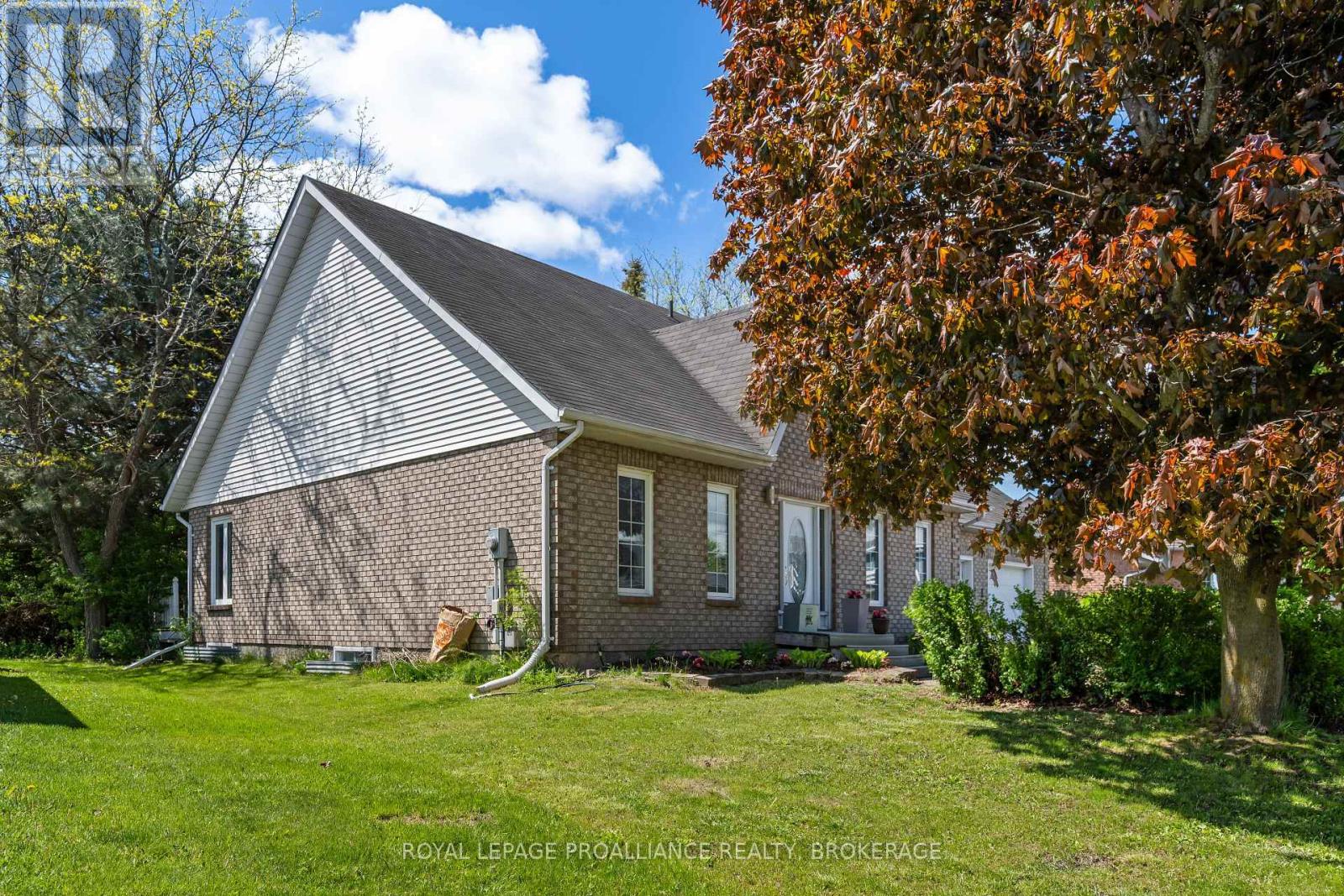 151 GREENLEES DRIVE - 3