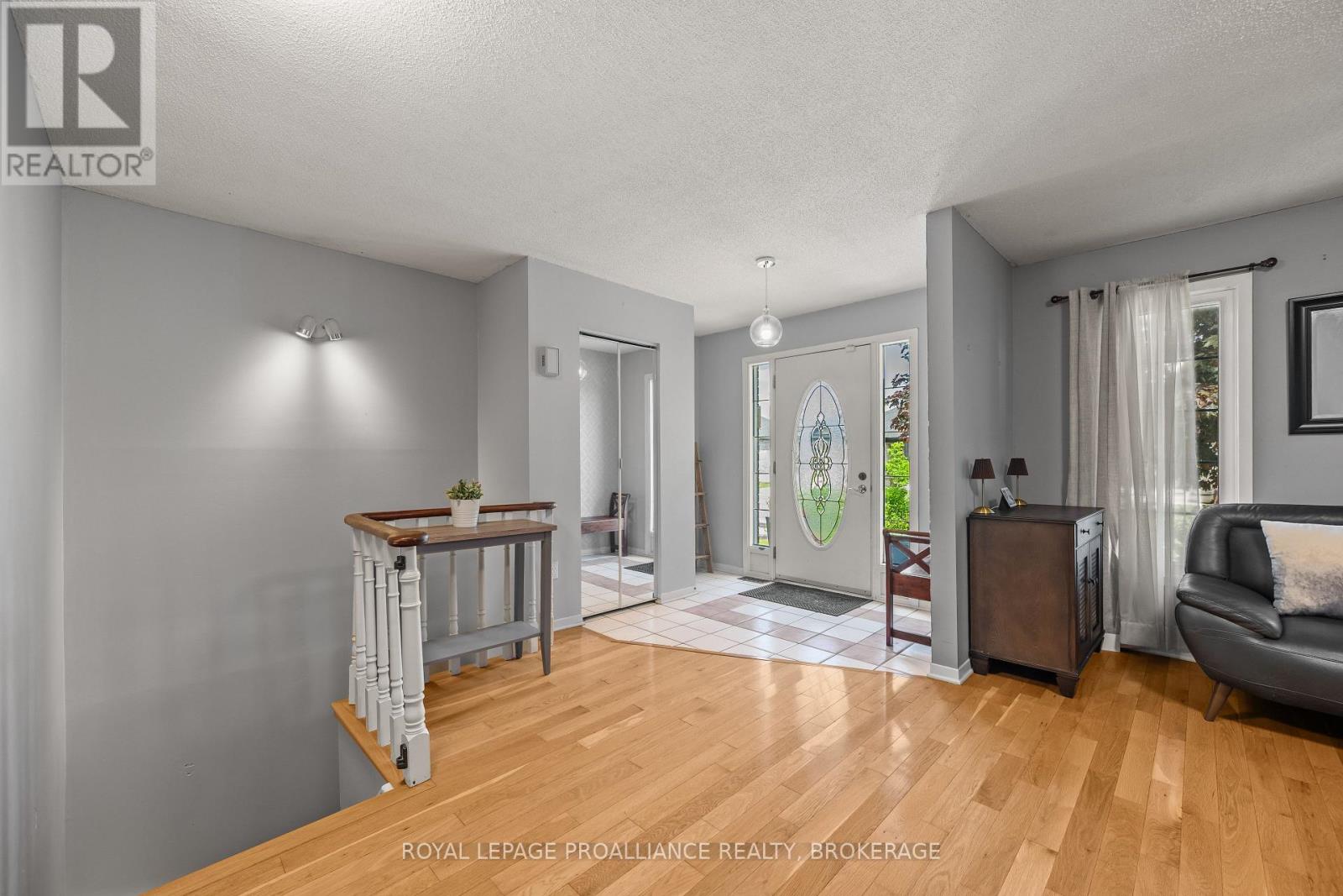 151 GREENLEES DRIVE - 5