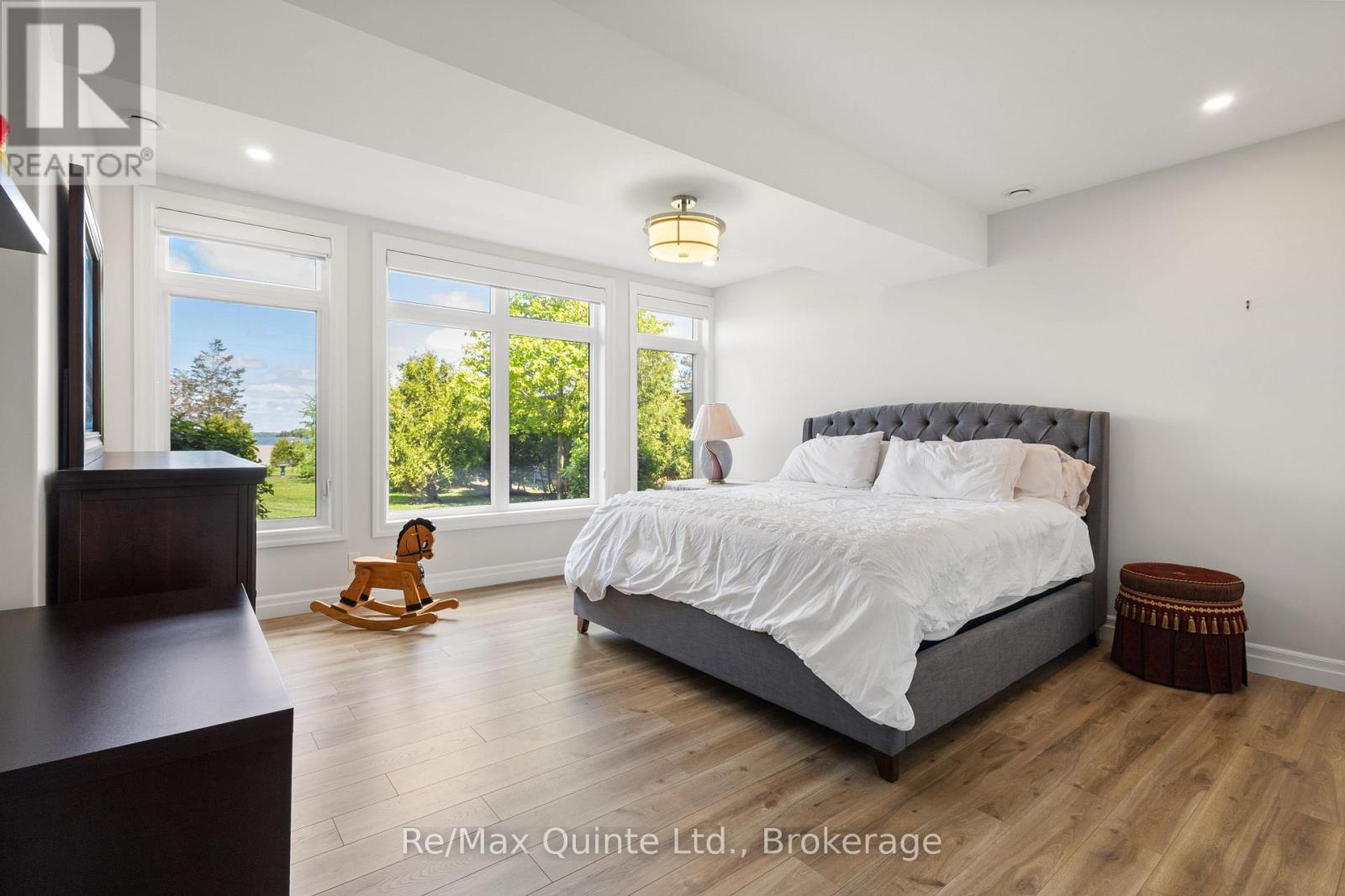 89 NAVIGATION DRIVE - Image 39
