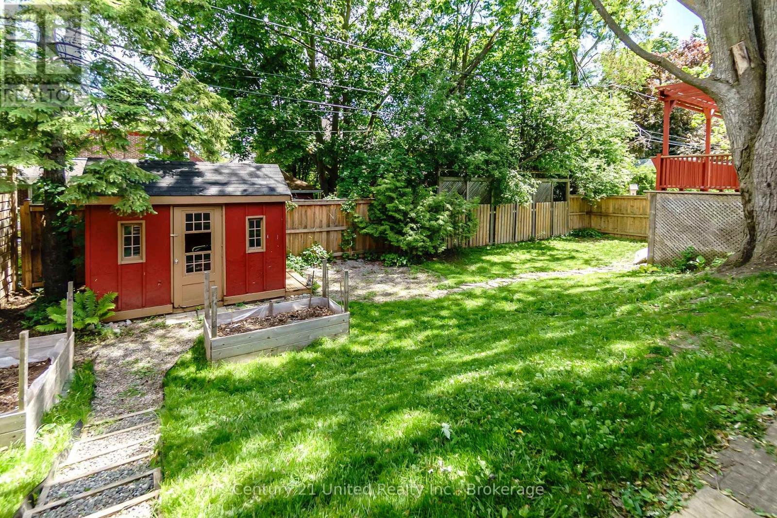 1306 HAZELDEAN AVENUE - 29
