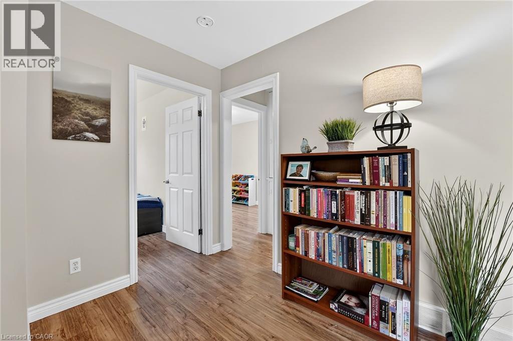 508 PROSPECT POINT Road N - 16