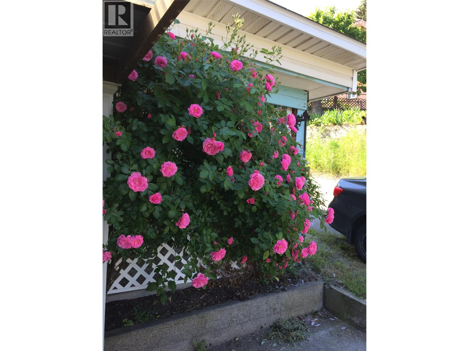 1472 Green Avenue Lane - 12