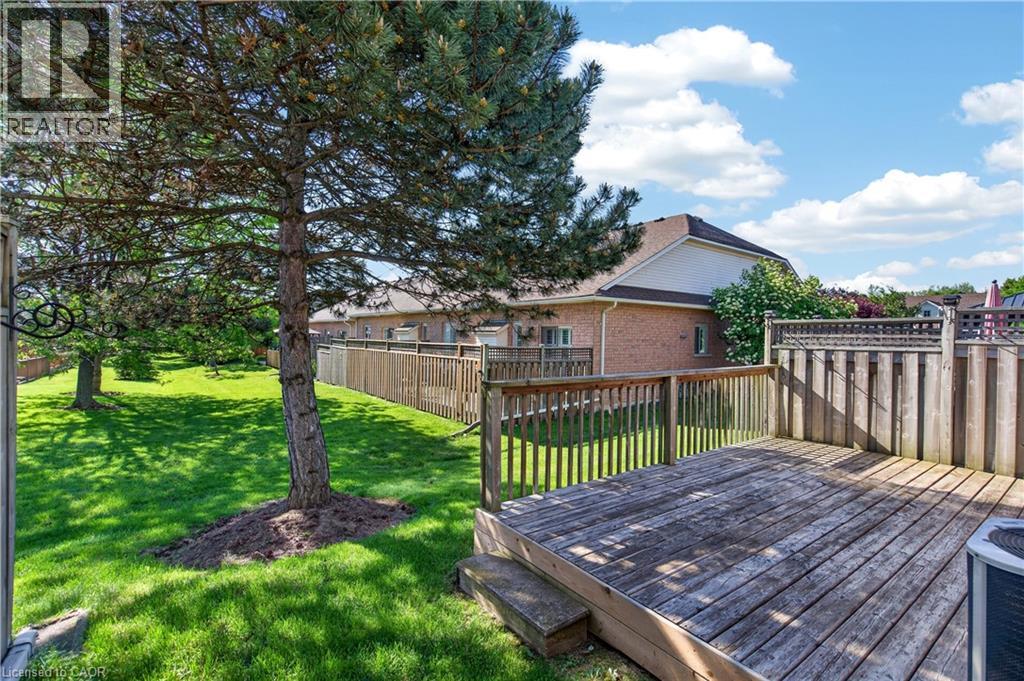 9 MANITOULIN Trail - 32