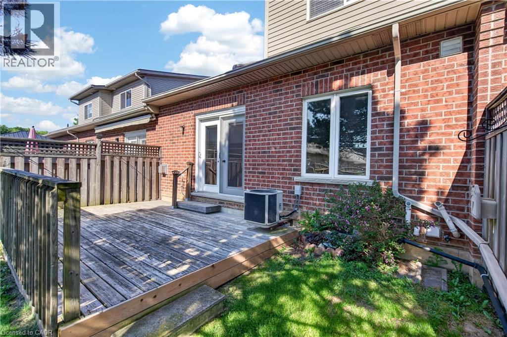 9 MANITOULIN Trail - 33