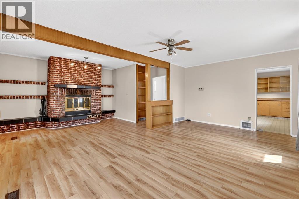 480 5 Street E - photo 5