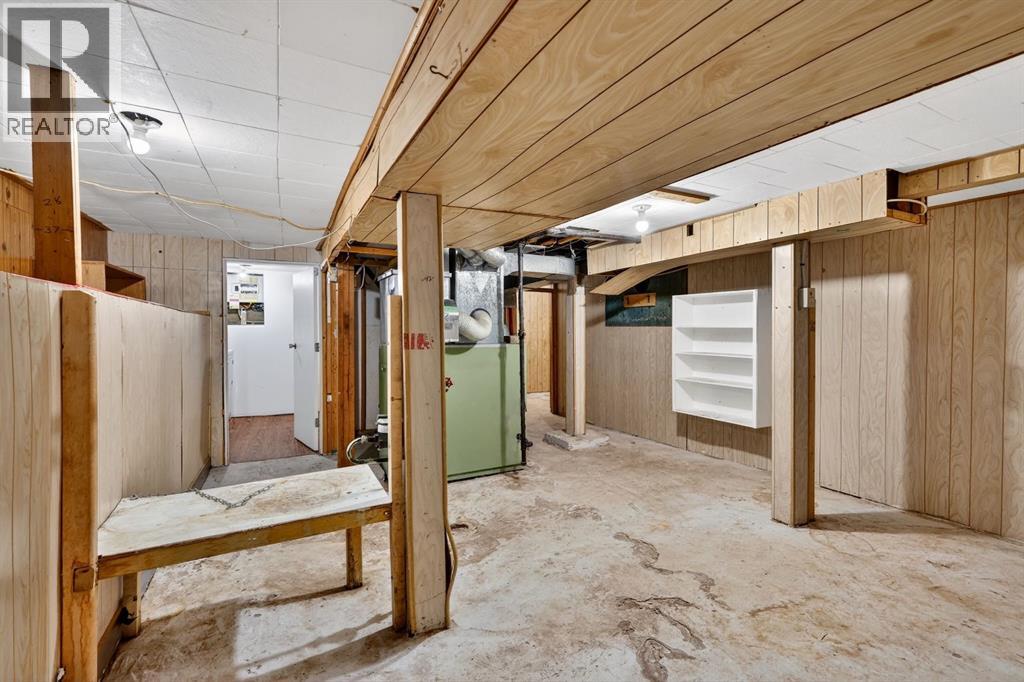 480 5 Street E — photo 24
