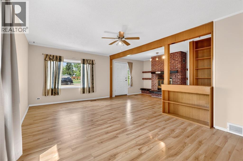 480 5 Street E — photo 8