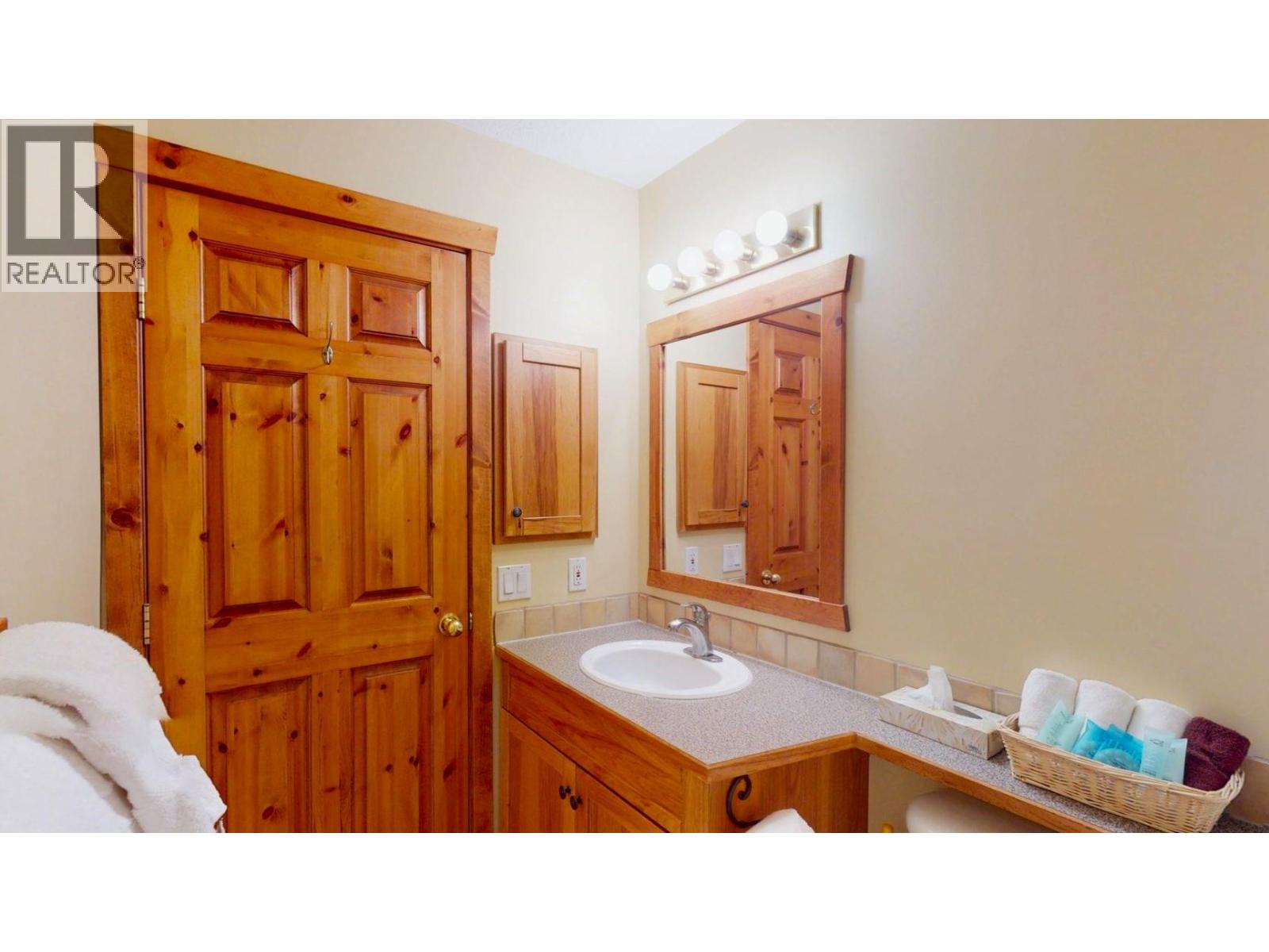 #219 I 701 14A Crescent - 45