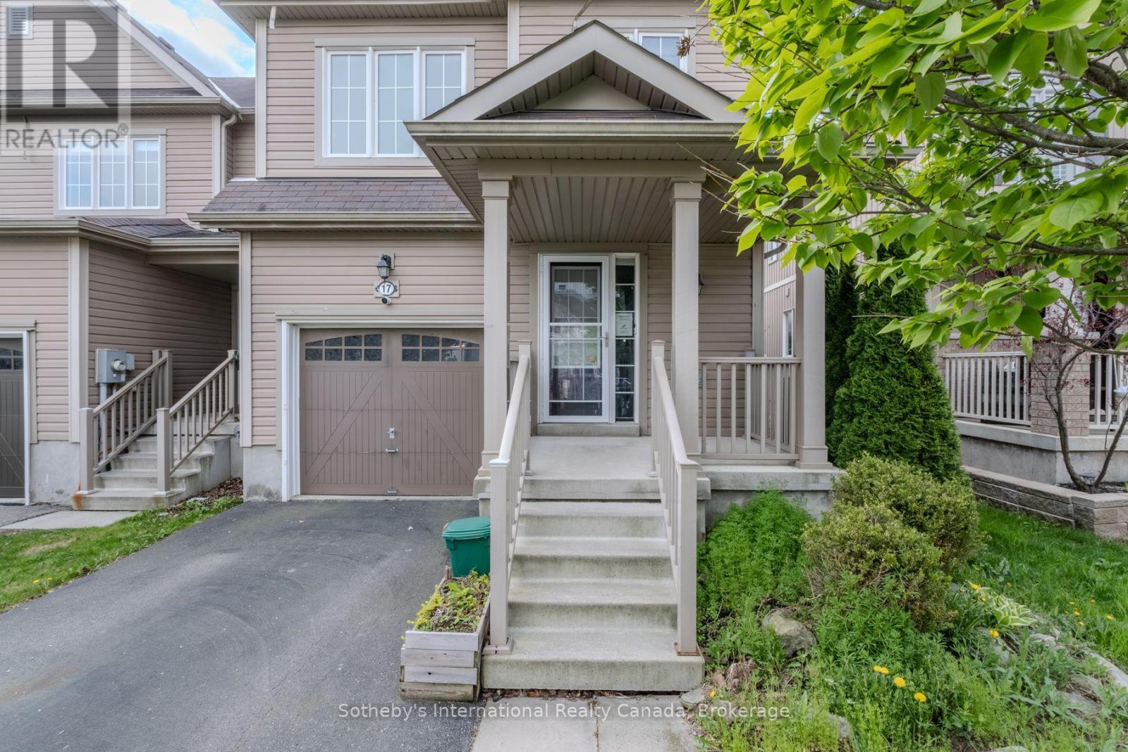 17 DWYER COURT - 3