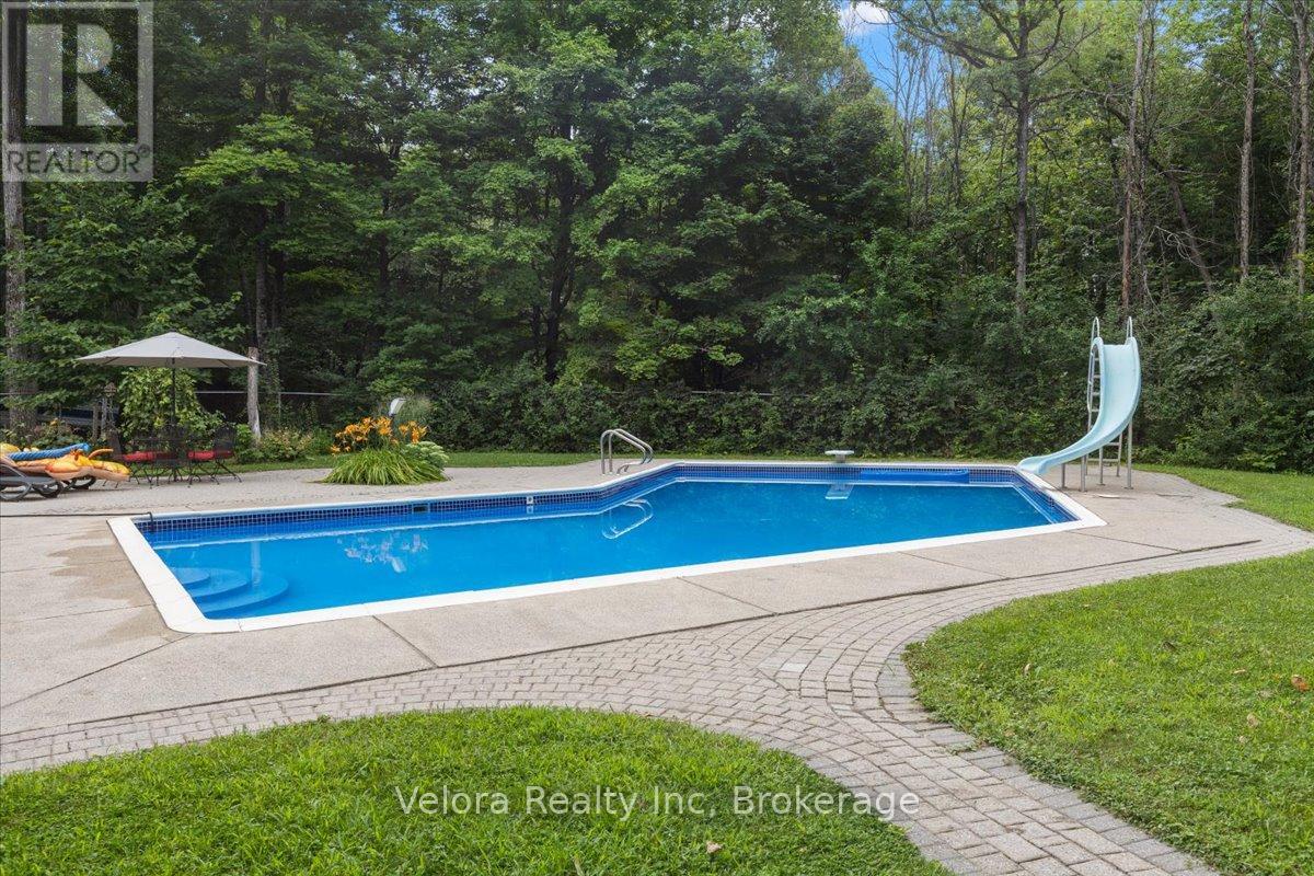 528 OPEONGO ROAD - 36