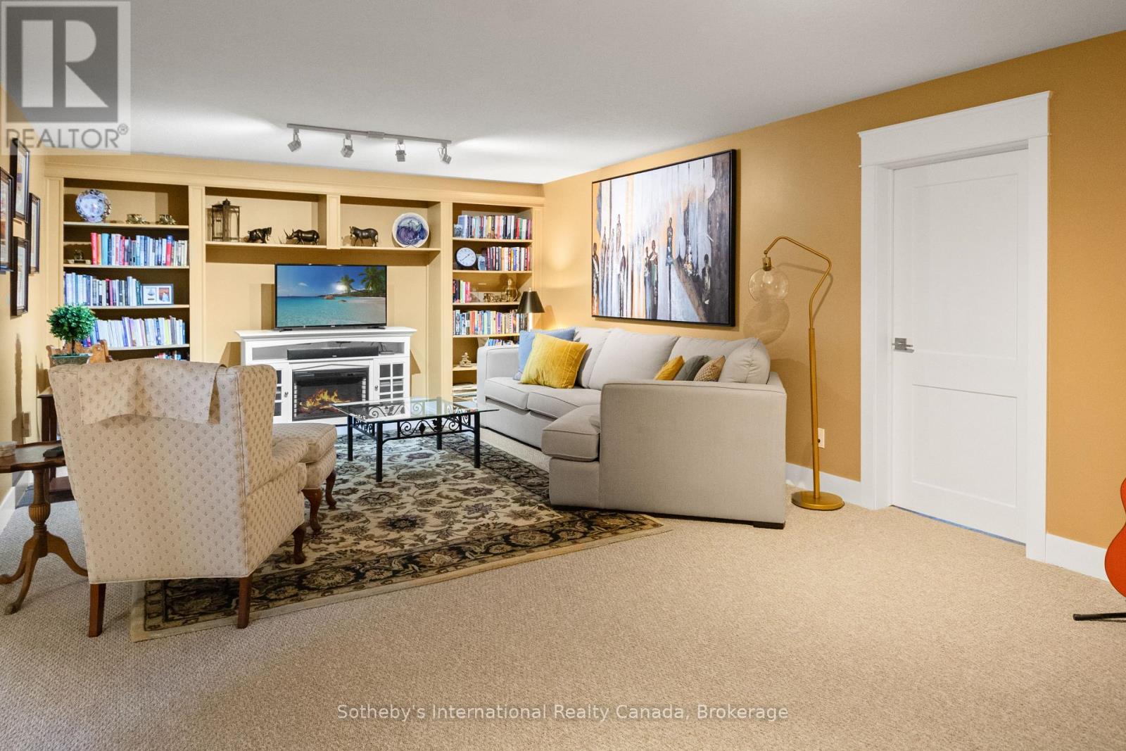 208 SNOWBERRY LANE - 25