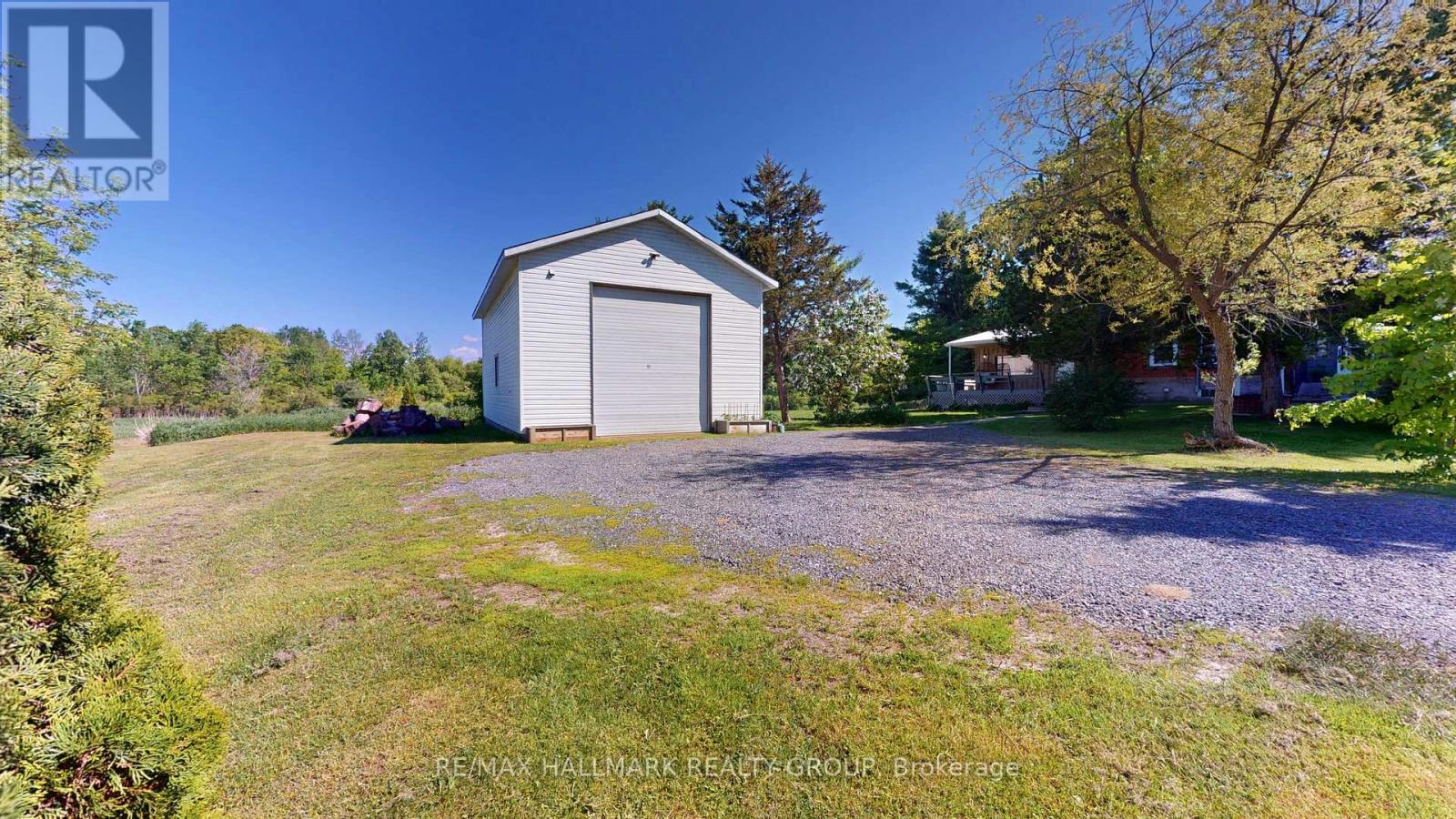 1423 COUNTY RD 2 ROAD W - 4