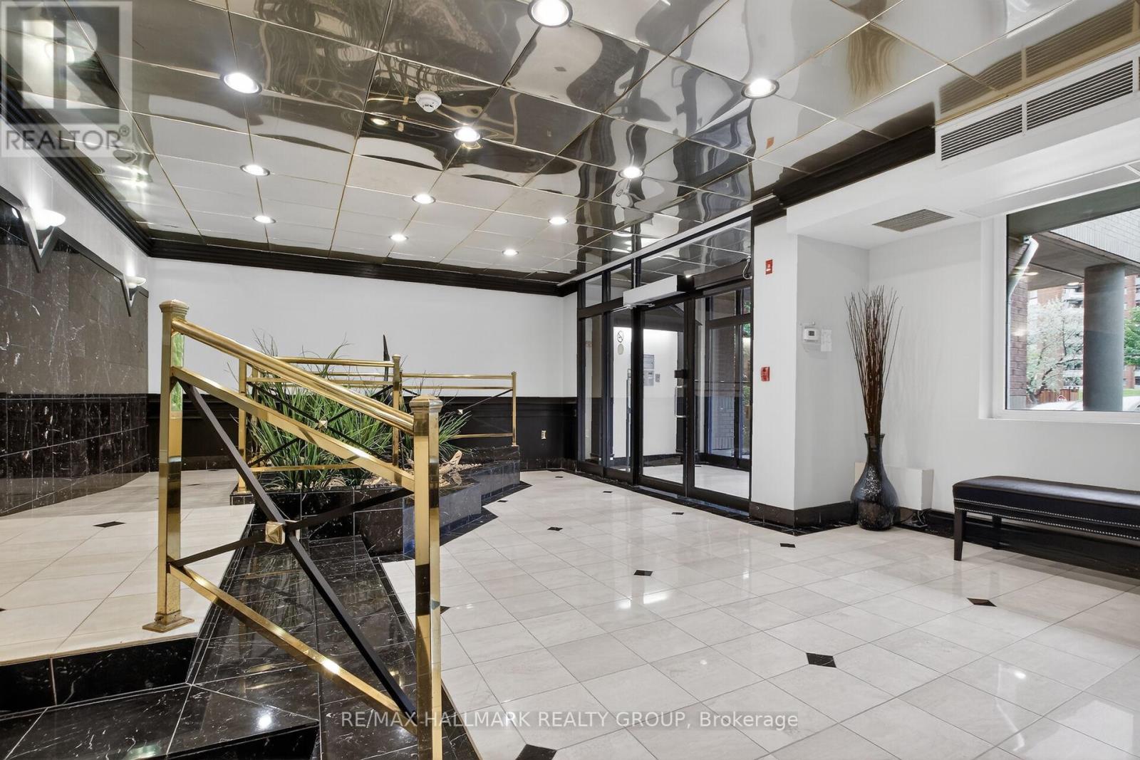 Entry includes ramp access
