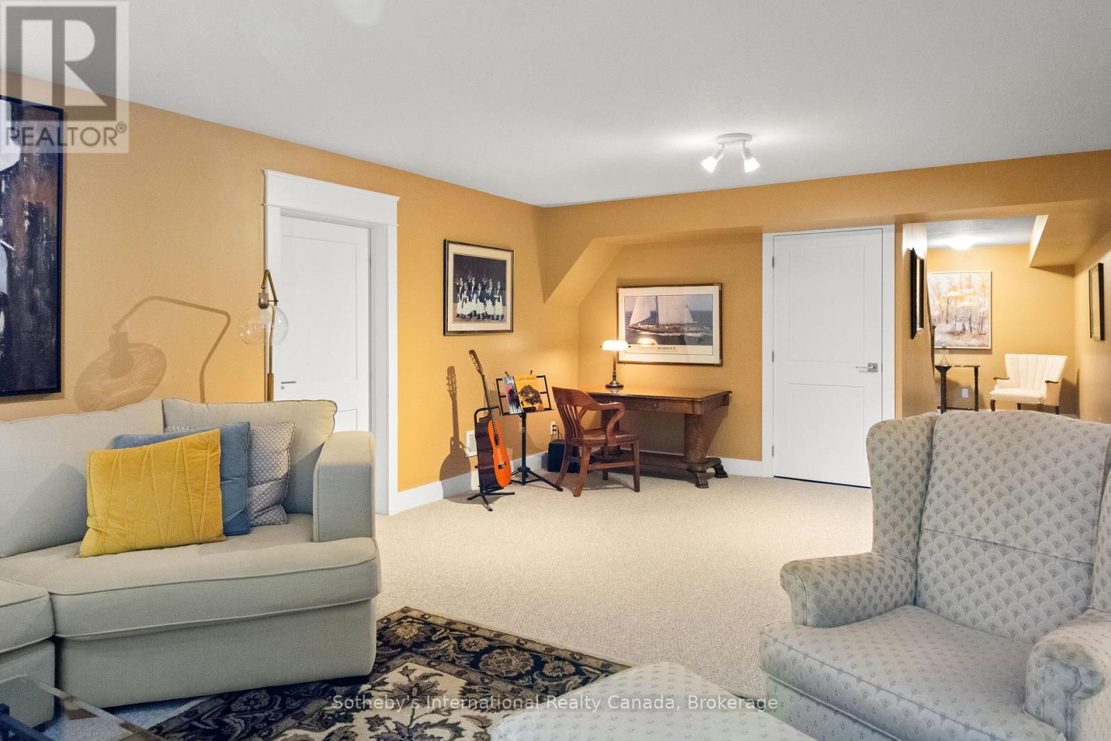 208 SNOWBERRY LANE - 29