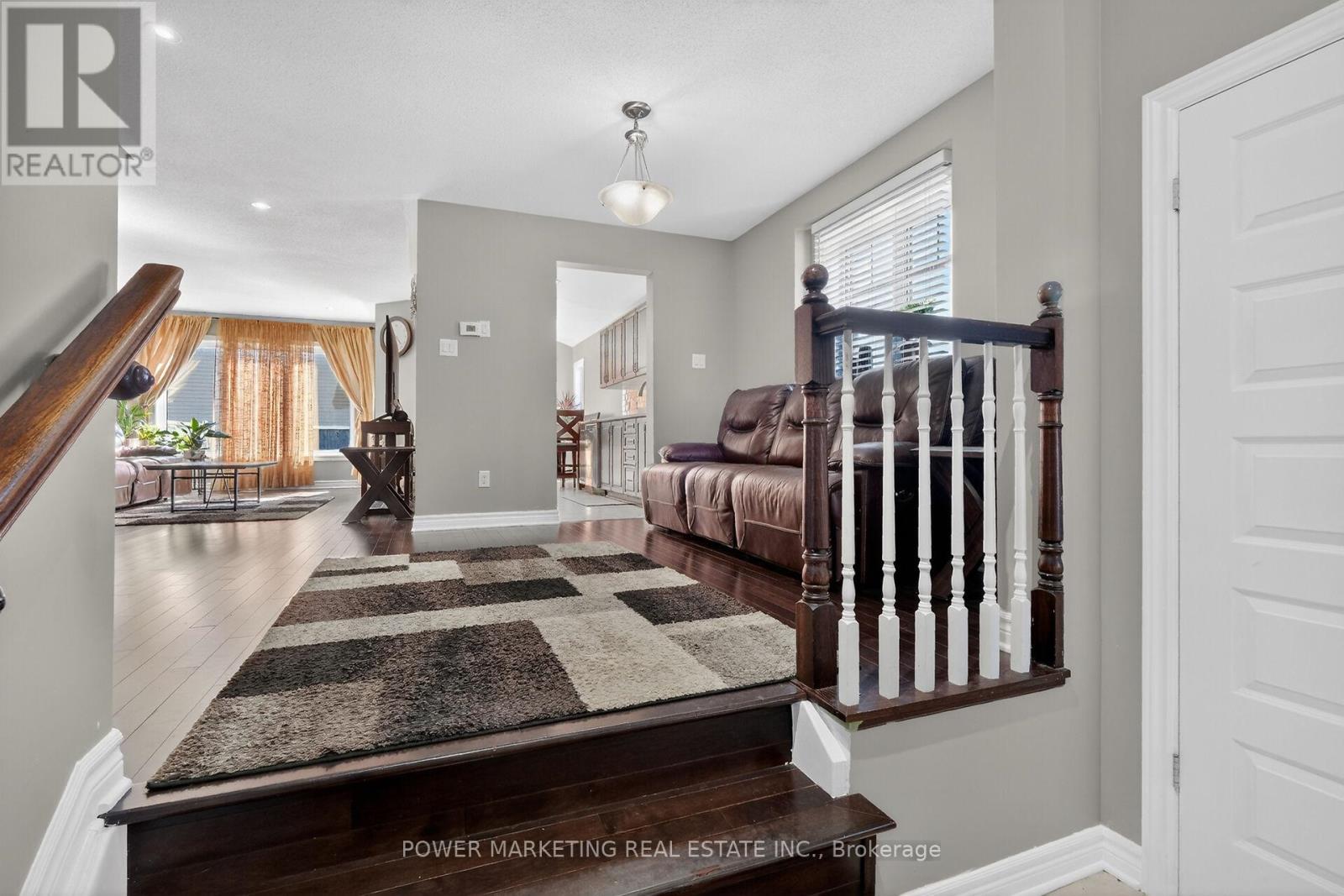 171 LERTA WAY - 11