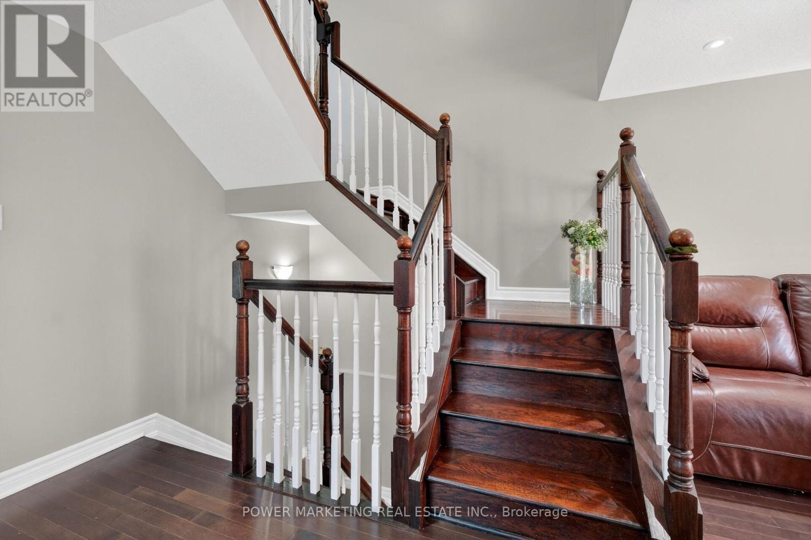 171 LERTA WAY - 24