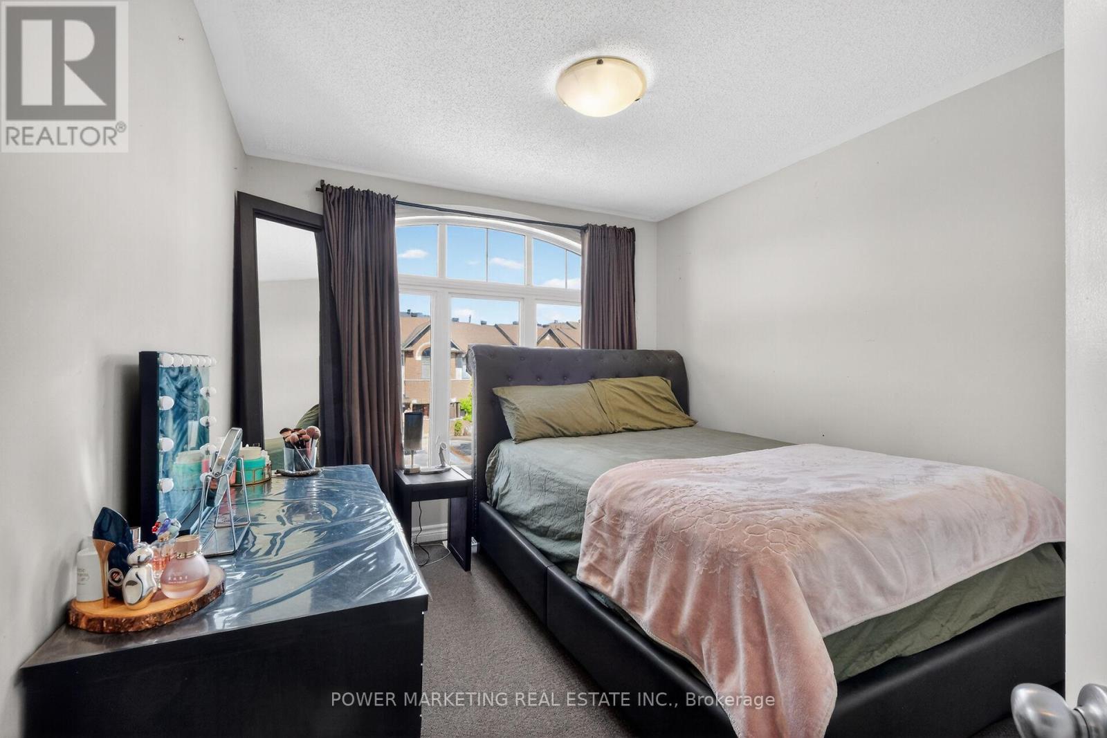 171 LERTA WAY - 26