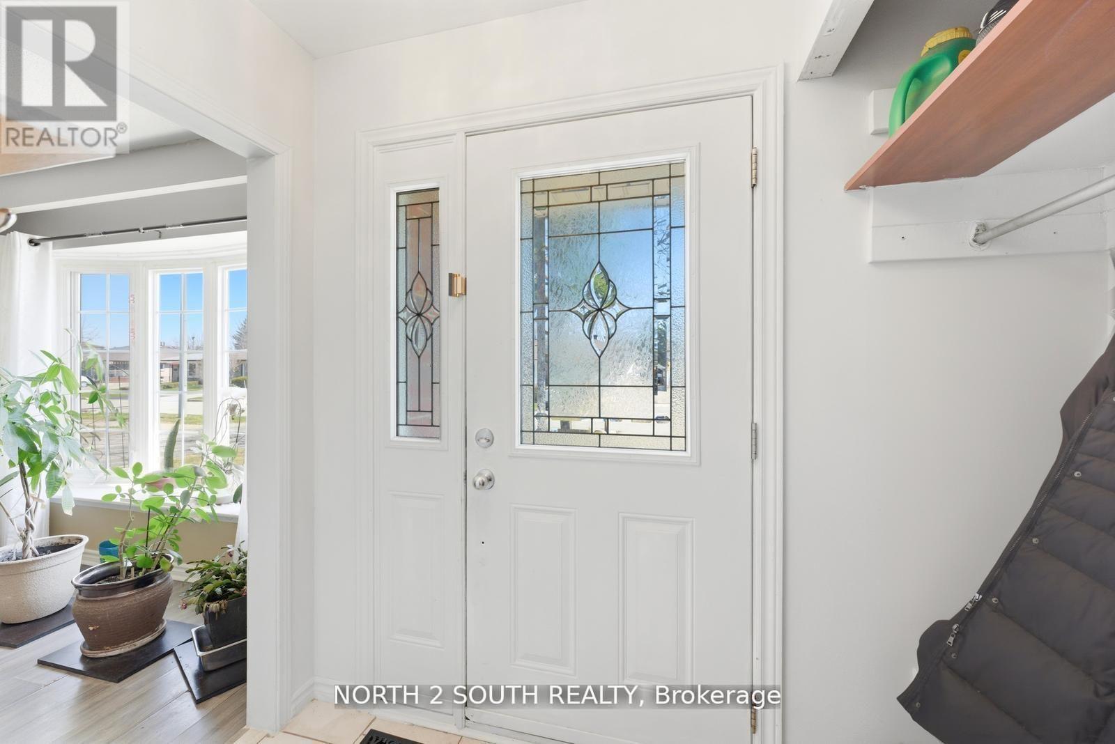 7739 PRIORY CRESCENT - 7