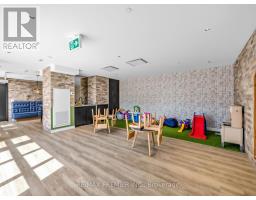615 - 2300 St Clair Avenue W, Toronto, ON M6N0B3 Photo 28