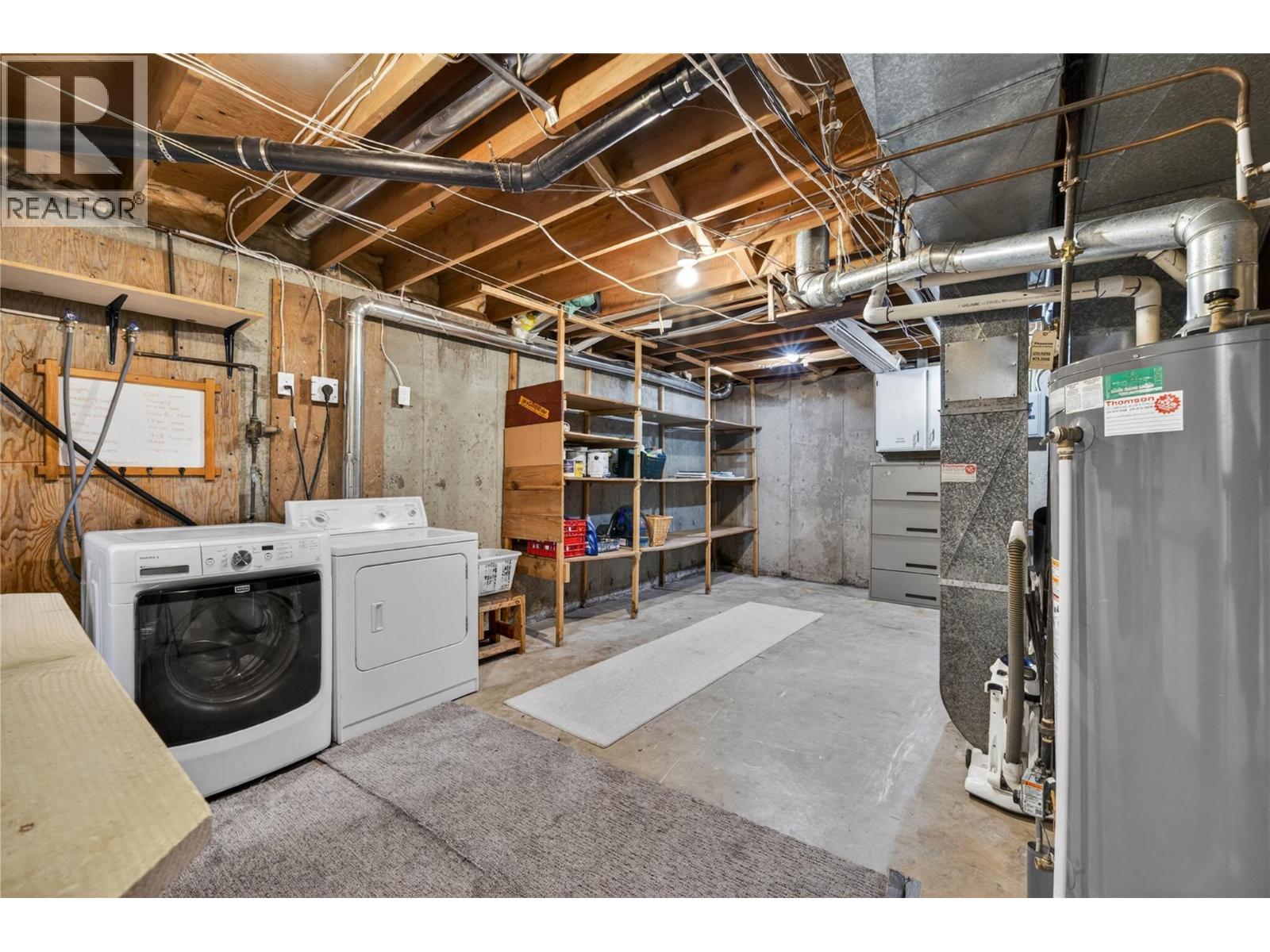 691 3 Street, Salmon Arm