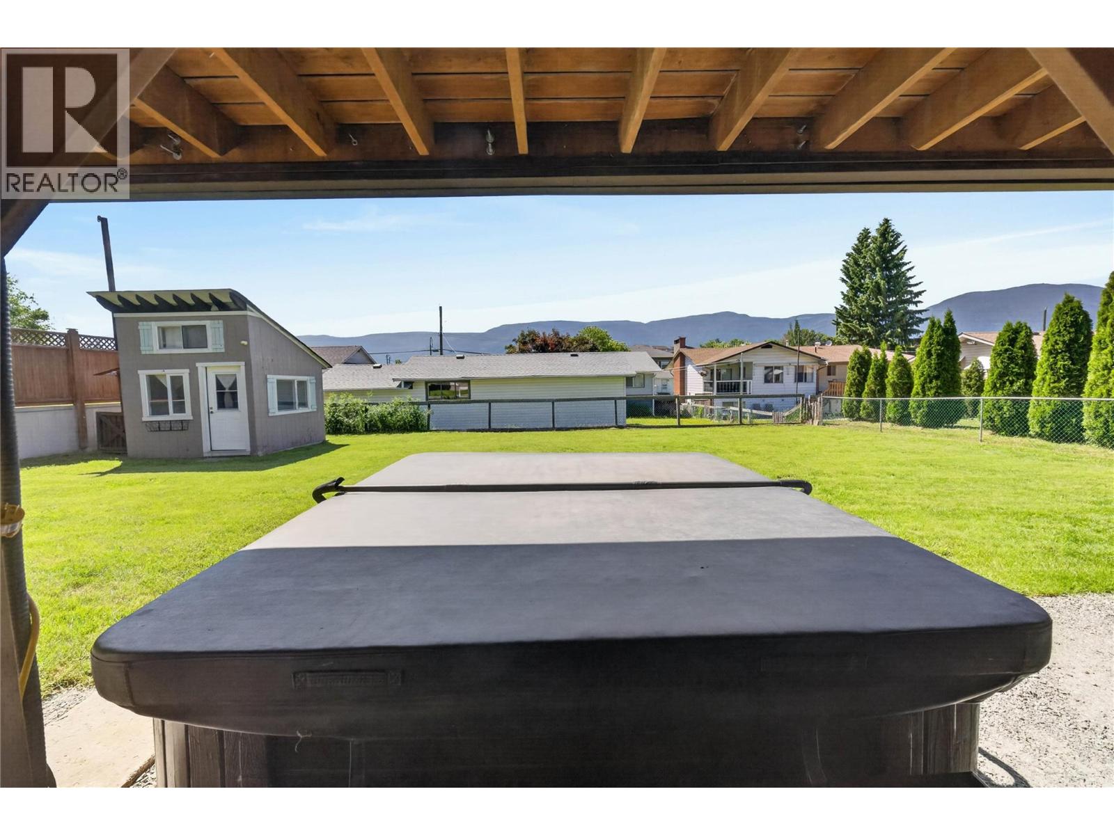 691 3 Street, Salmon Arm